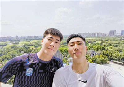 公交车被cao到合不拢腿