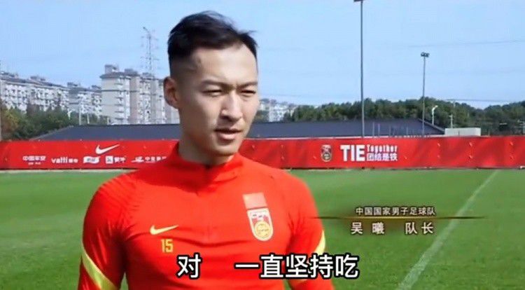 娇妻裸体集体交换